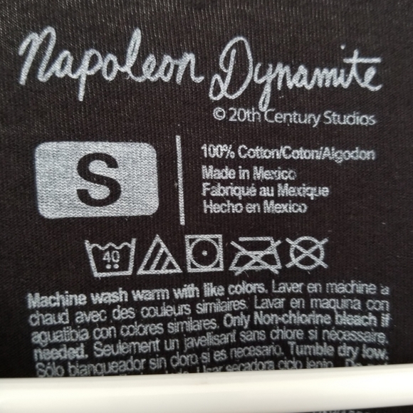 Napoleon Dynamite Vote For Pedro Tee - Picture 6 of 6